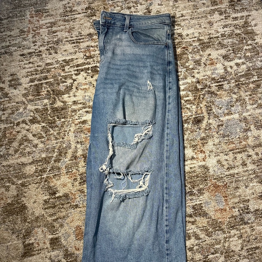 Hollister Light Blue High Rise Extreme Baggy Vintage Stretch Jeans